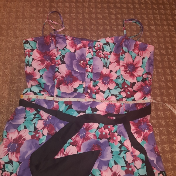 Lady Dutch Floral Dress XL NWT - Picture 11 of 16